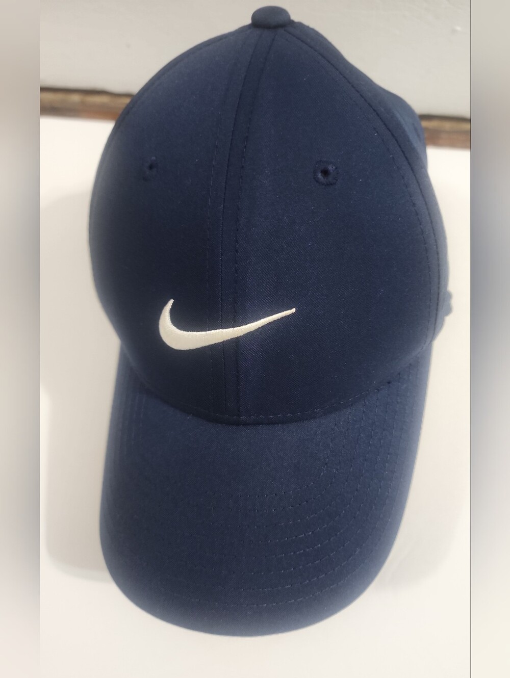 NIKE LEGACY91 DRY-FIT NAVY BASEBALL CAP White Swish Logo Unisex NWOT